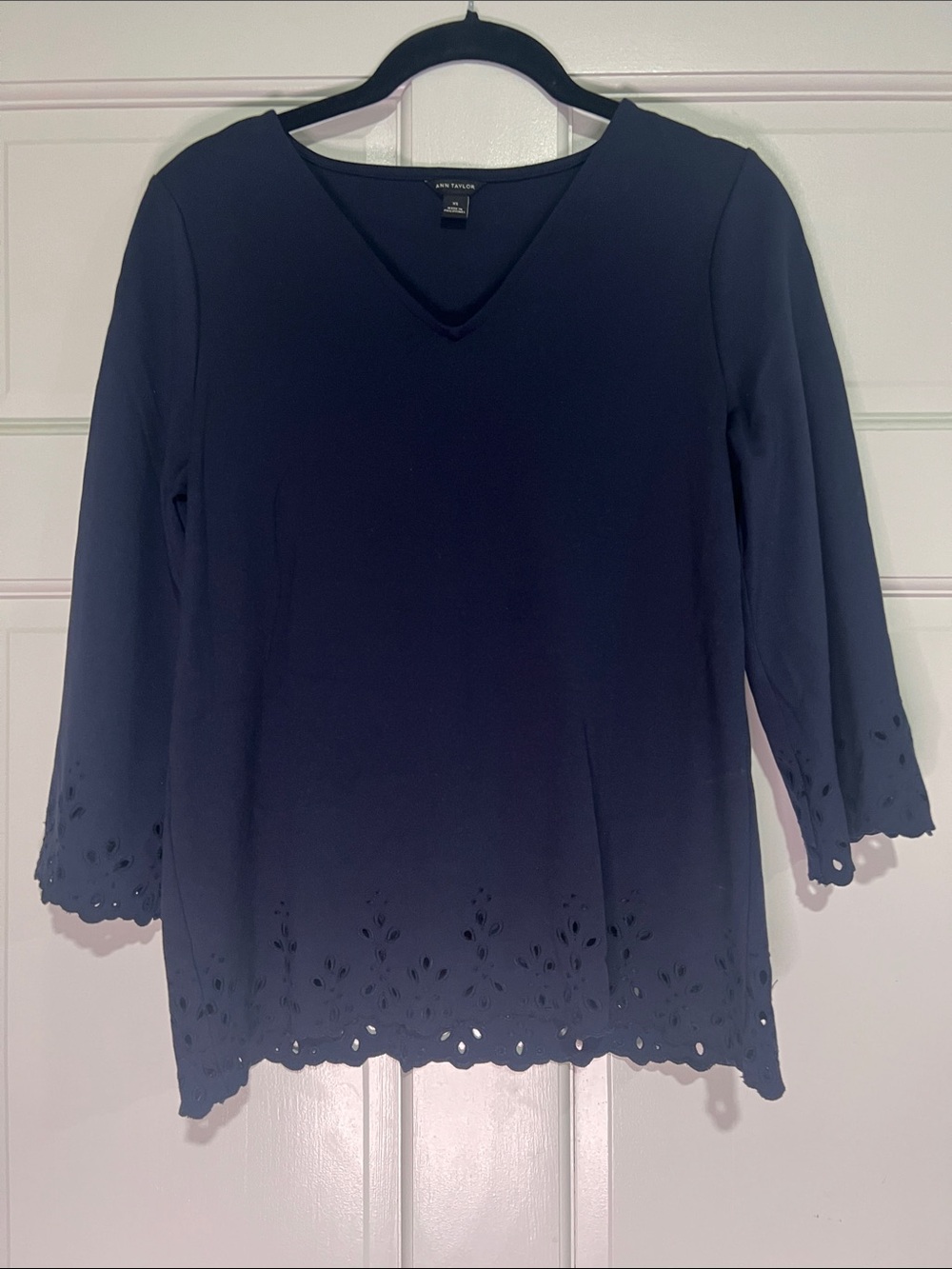 Ann Taylor Navy V-Neck Blouse with Laser-Cut Hem and 3/4 Sleeves
